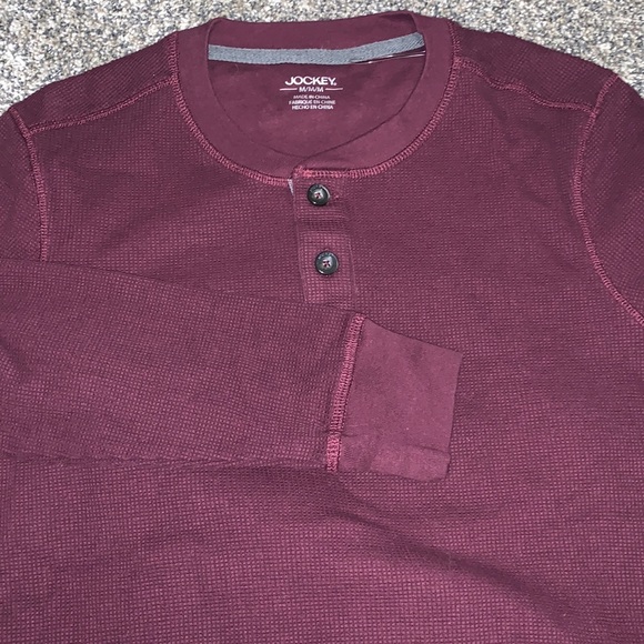 Maroon quarter button up NWOT - Picture 1 of 3